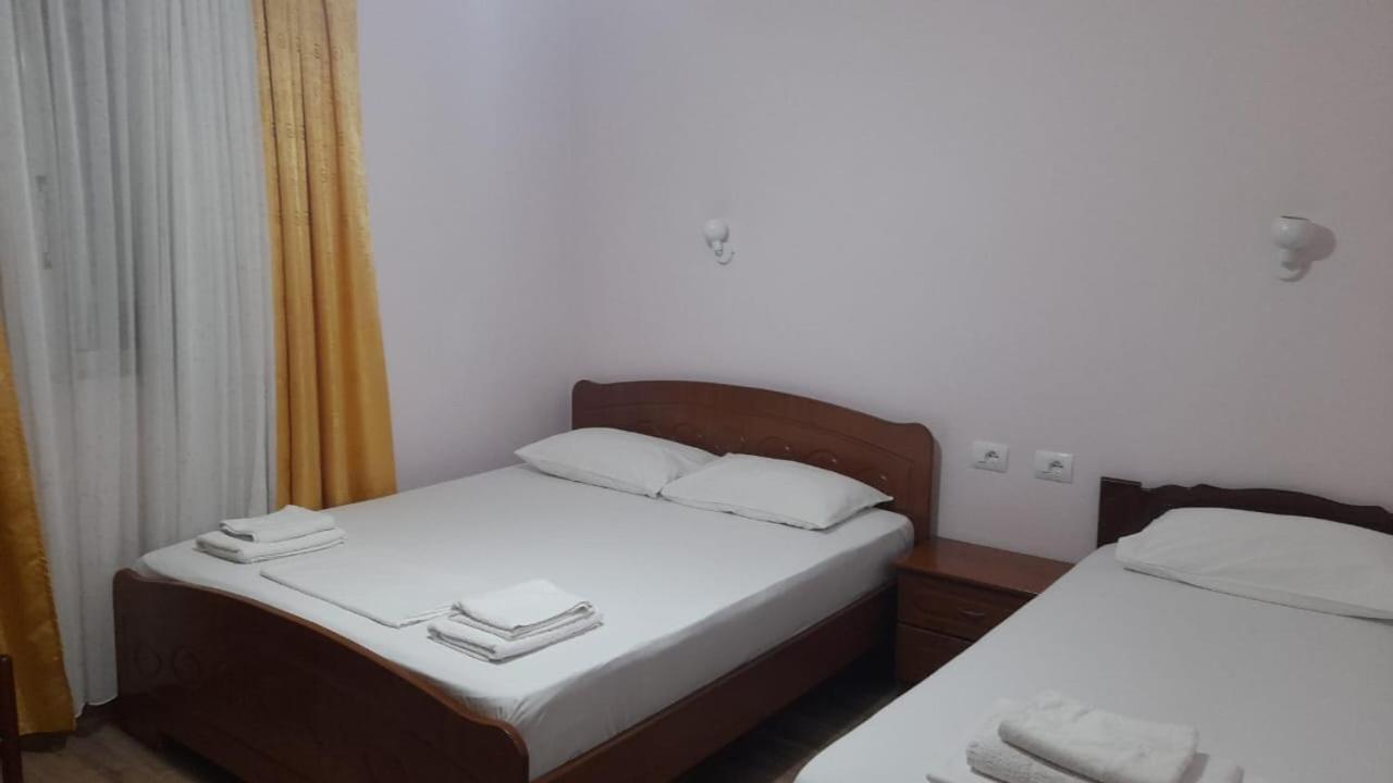 Vita Apartment - Spacious Garden And Balcony 5 Min To Beach & Center Ksamil Zewnętrze zdjęcie